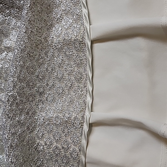 Tease Me Juniors Metalic and Lace Spaghetti Strap Formal Dress, Size 3 - Picture 8 of 9